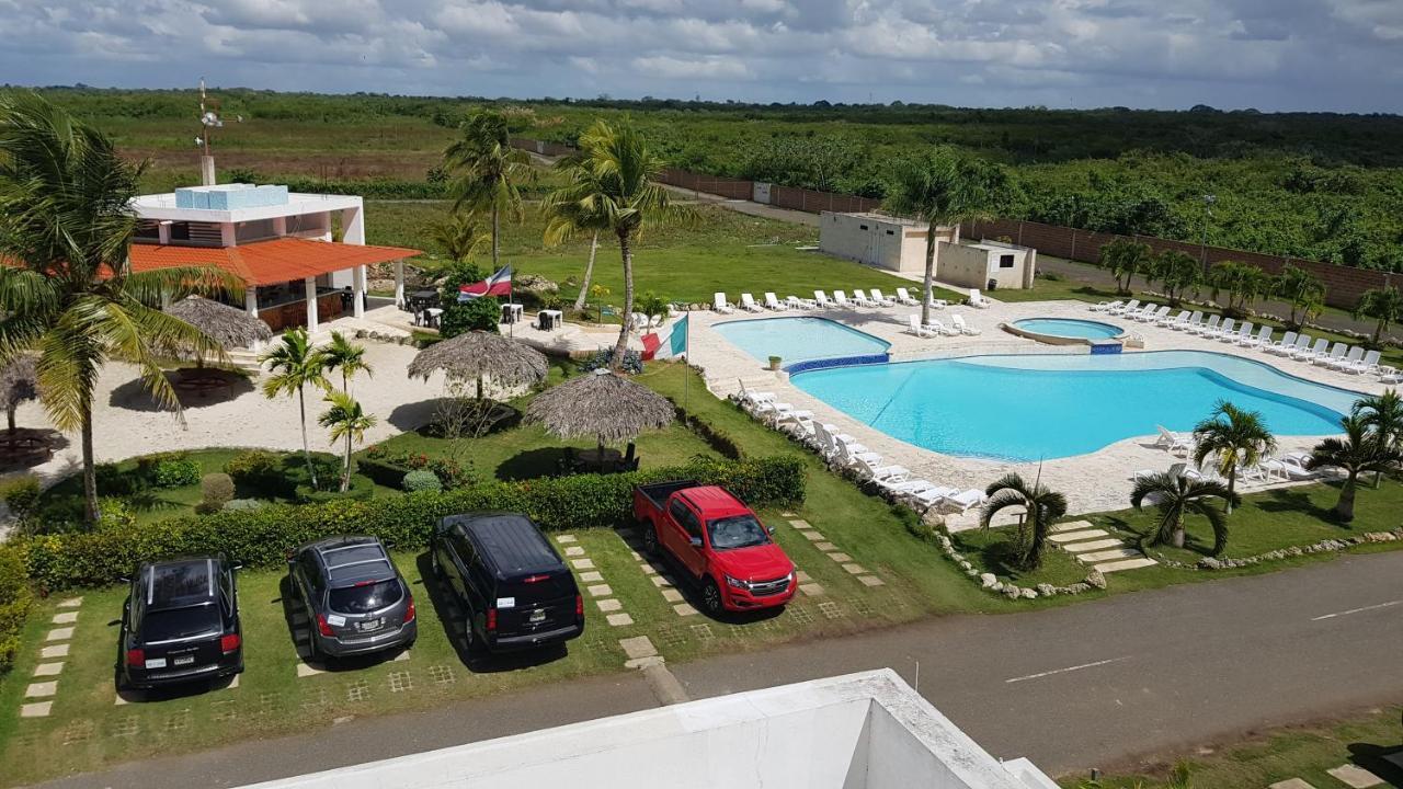 Residencial Sueno Caribeno Aparthotel Boca Chica Eksteriør bilde